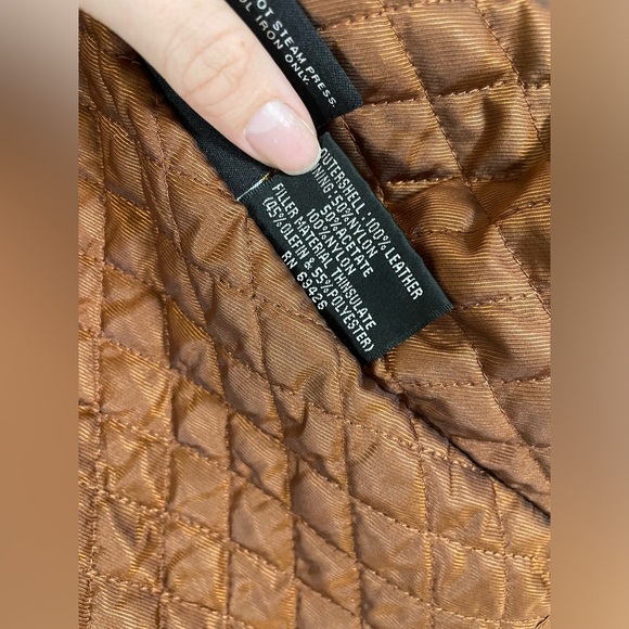 Wilson's Leather Pelle Studio Sz M Woman's Leather Jacket W/ Thinsulate - Picture 6 of 8